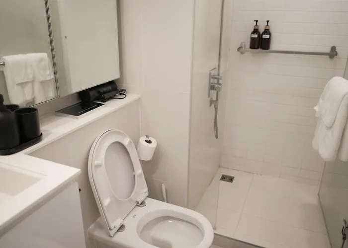 On Nut Duplex With Views, 5-minute Walk To Bts, Ideal Long Бангкок