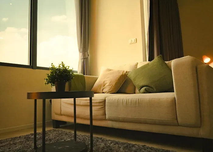 On Nut Duplex With Views, 5-minute Walk To Bts, Ideal Long